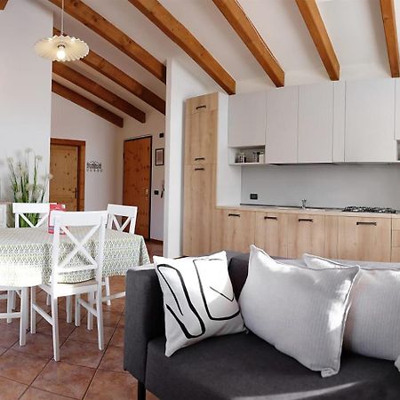La Casa Di Athos Apartment Tenna Exterior photo